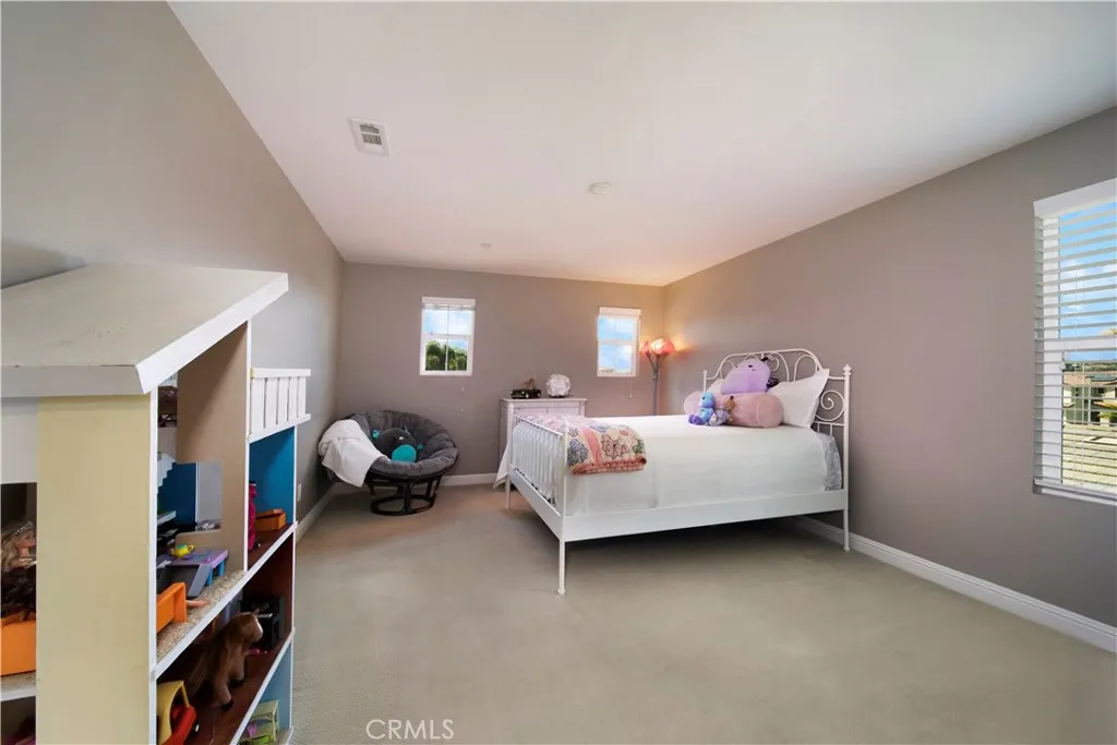 https://cdn.realtyfeed.com/cdn/127/306523012/b8dfe61955188f2b0ae51cf837c849ef.webp