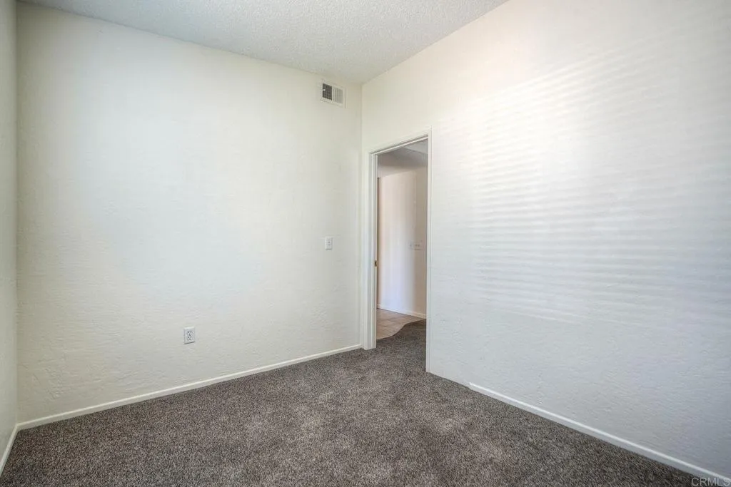 https://cdn.realtyfeed.com/cdn/127/306523040/1faa4e5b123978c993b1a5467f43744e.webp