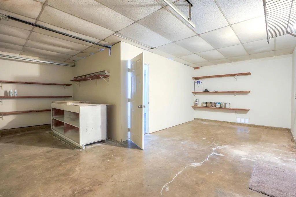 https://cdn.realtyfeed.com/cdn/127/306523040/741f621e8d61607c561531efac0458fb.webp