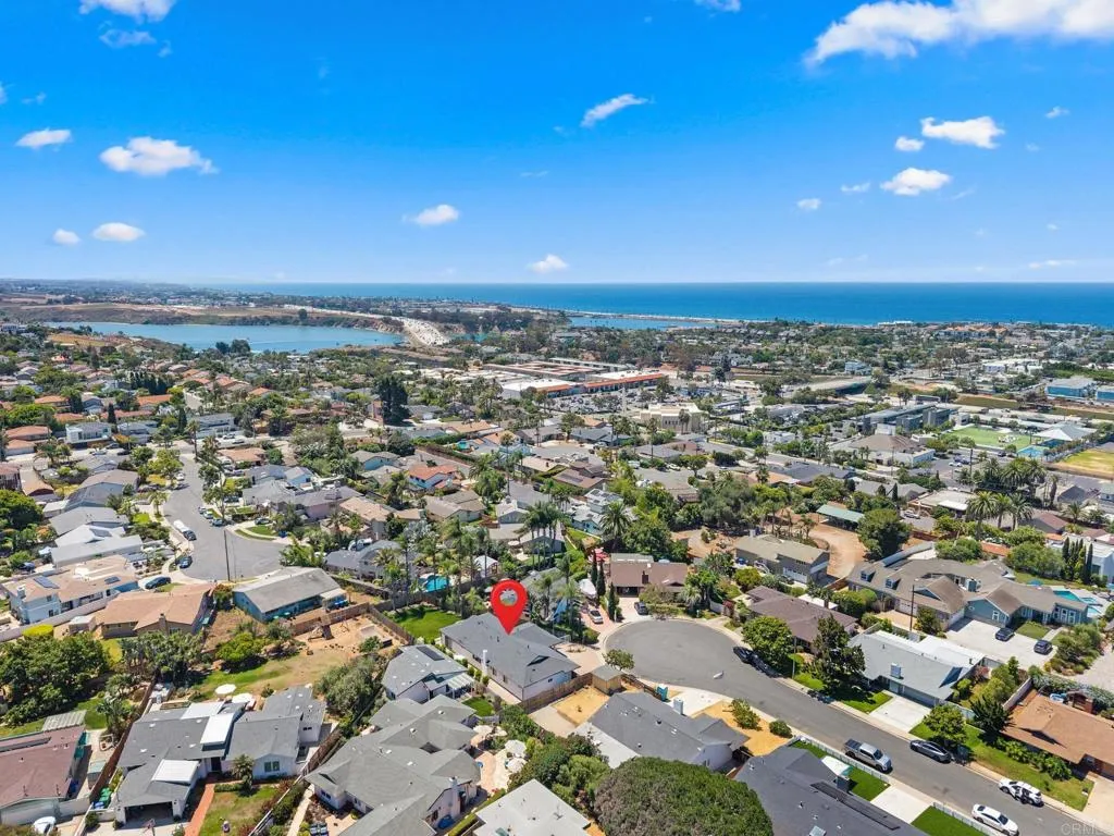 https://cdn.realtyfeed.com/cdn/127/306523046/373de9d5c97e1ce827838e55fb3f0773.webp