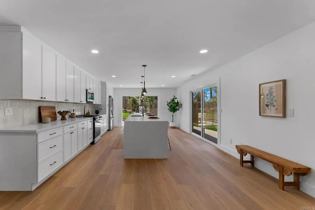 https://cdn.realtyfeed.com/cdn/127/306523046/79e28aba8946b6904c26aba0a3ce4162.webp