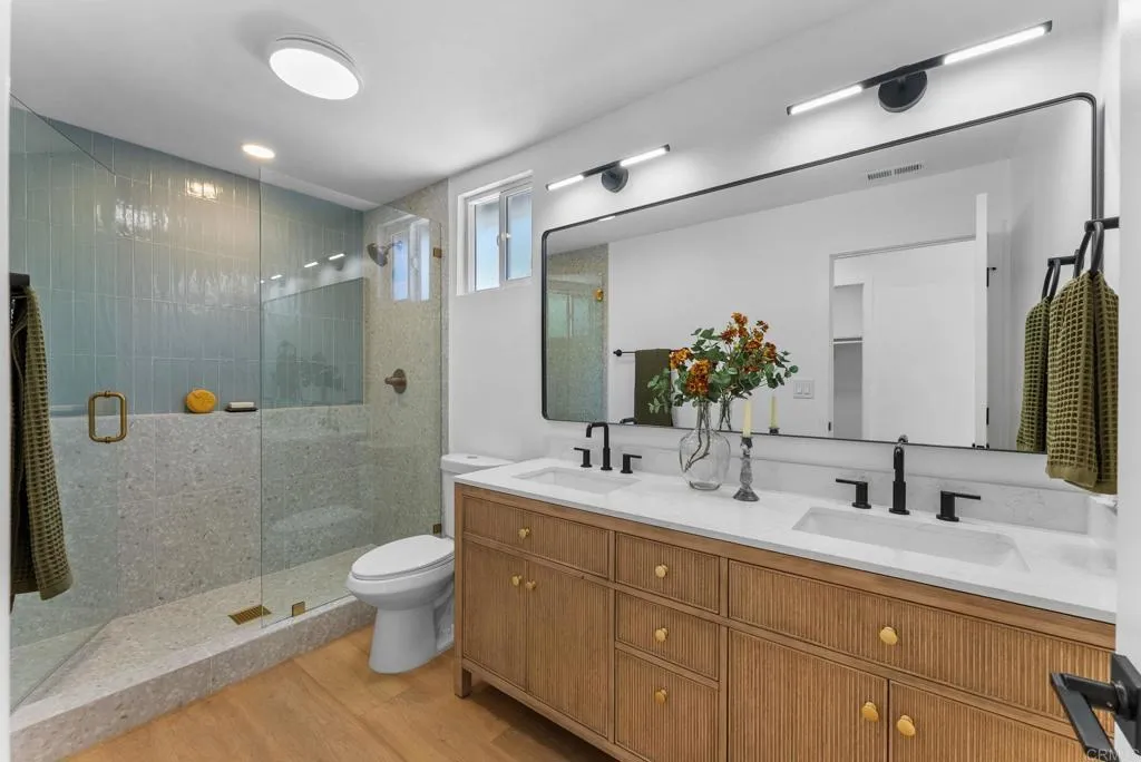 https://cdn.realtyfeed.com/cdn/127/306523046/981e9ba4e4d087b69654fc821a96a879.webp