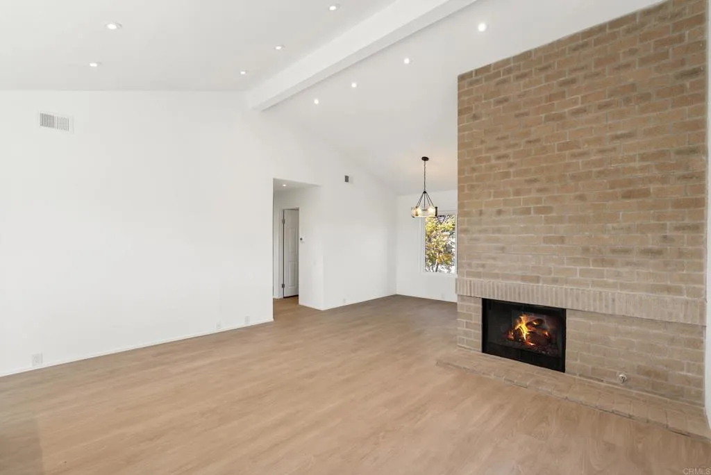 Photo #10: PTP2506349 Listing: Photo #10