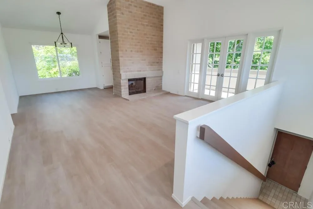 https://cdn.realtyfeed.com/cdn/127/306523066/804110a425f8c93689a84a6099ebda8d.webp