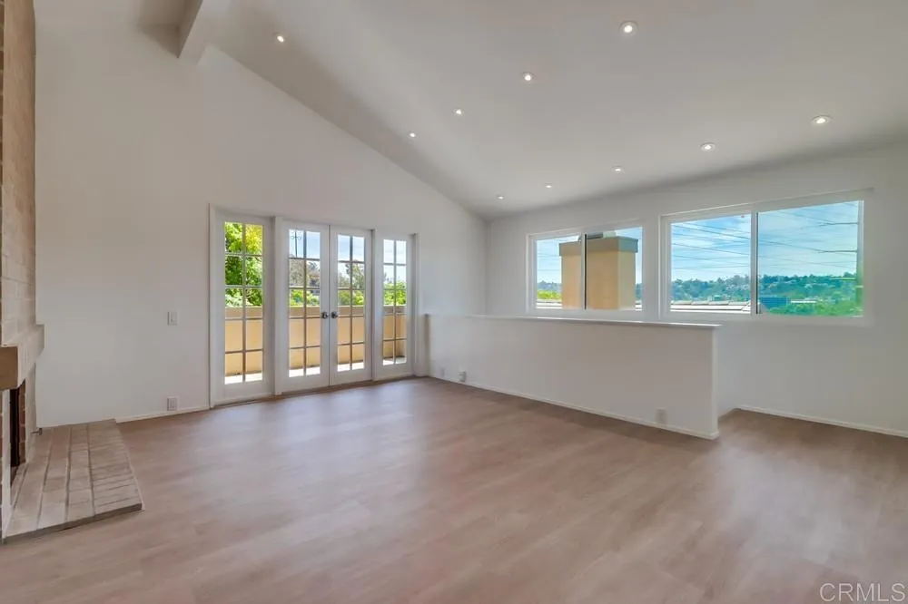 https://cdn.realtyfeed.com/cdn/127/306523066/f4f38356e4d1e430fe0cd97911804265.webp
