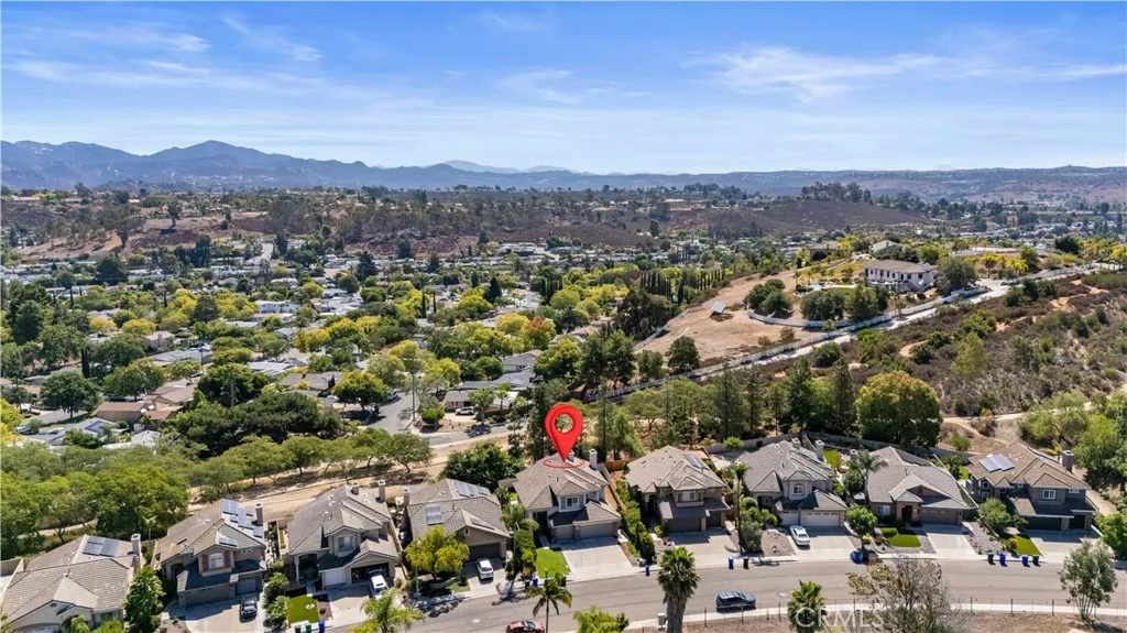 https://cdn.realtyfeed.com/cdn/127/306523067/56b2848b0427a11e579b16bd2e9de324.webp