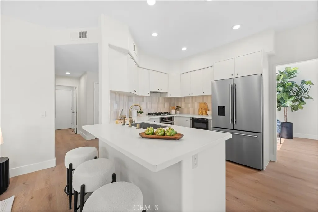 https://cdn.realtyfeed.com/cdn/127/306523067/cfddd566f57e07c6f06387f42a8fcc14.webp