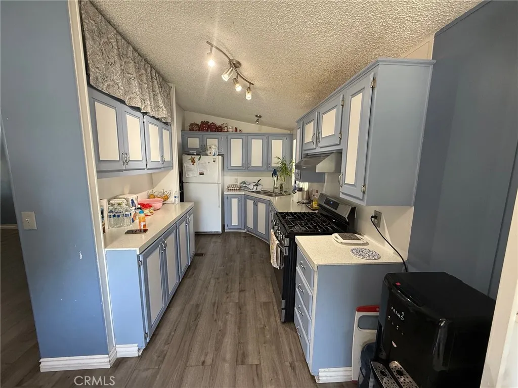 16274 Vasquez Canyon UNIT 29, Canyon Country, CA, 91351