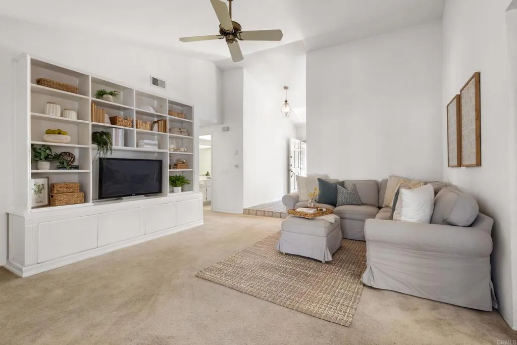 https://cdn.realtyfeed.com/cdn/127/306523113/72a59b39d184127930212fe72a702b72.webp
