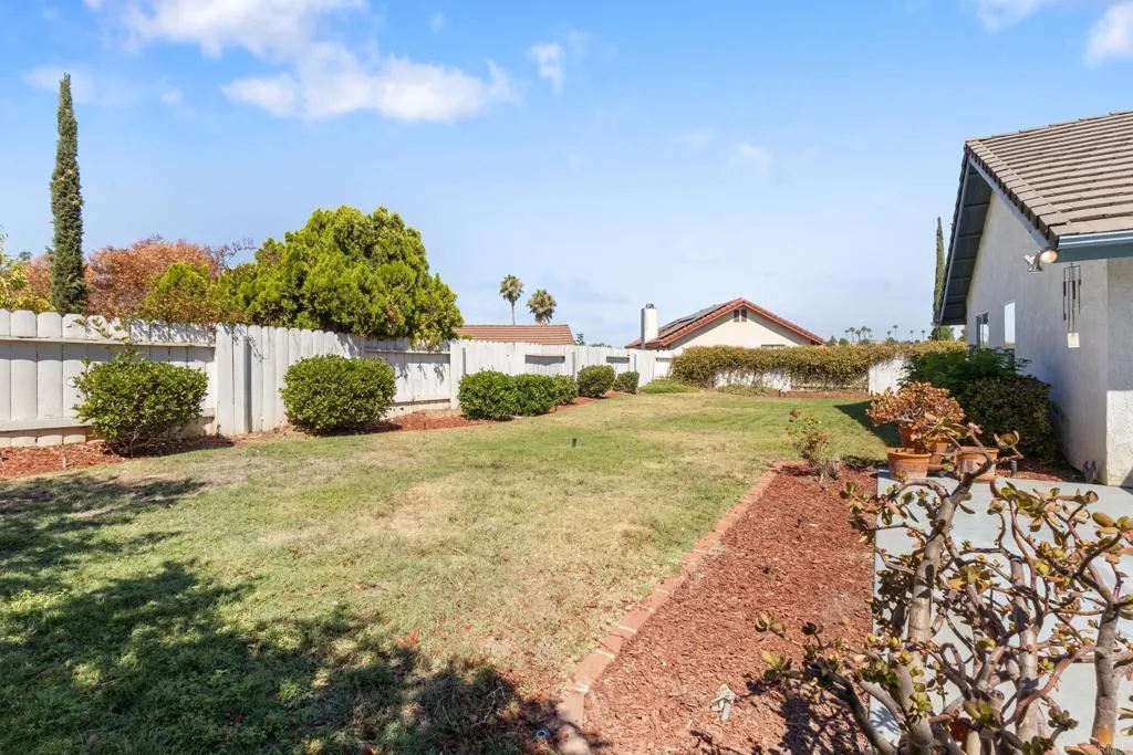 https://cdn.realtyfeed.com/cdn/127/306523113/950d4e19f430a22709c89bd65e9a6cbe.webp