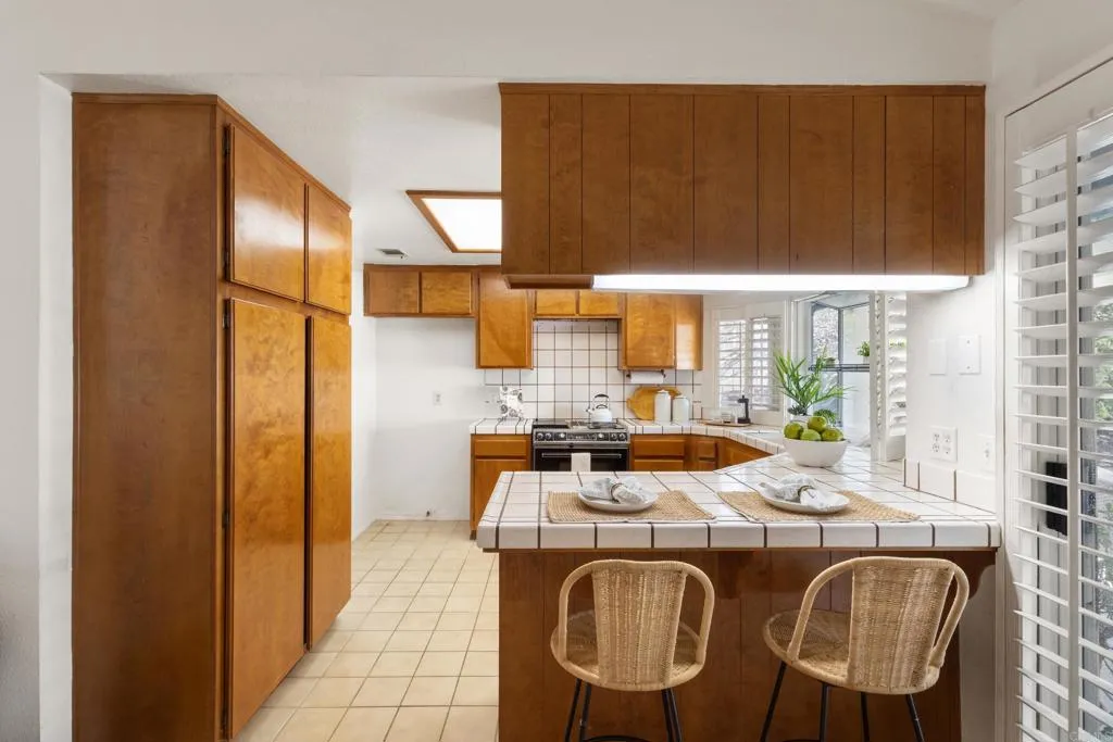 https://cdn.realtyfeed.com/cdn/127/306523113/fb8bd0994922edcc8730f056ffa41d60.webp