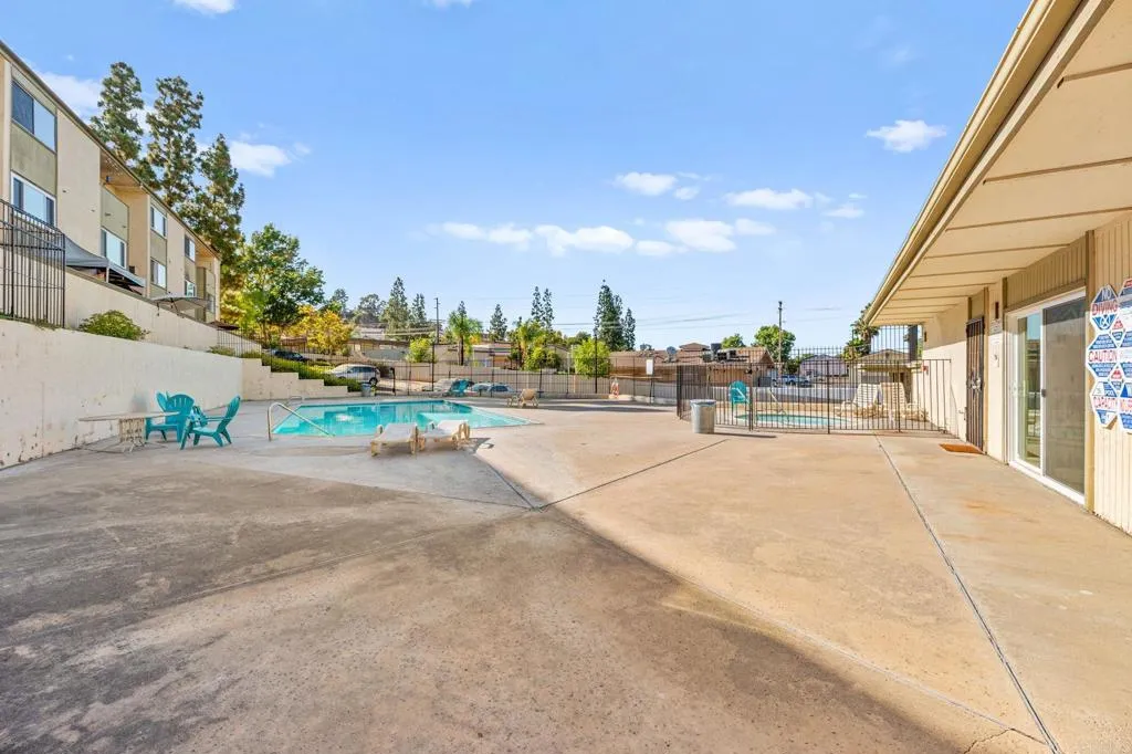 https://cdn.realtyfeed.com/cdn/127/306523117/1ae861a6f43f366543e974da946cf236.webp