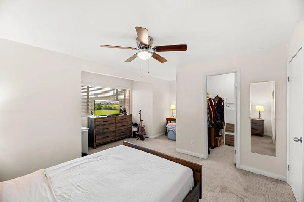 https://cdn.realtyfeed.com/cdn/127/306523117/29aef6a688fa1cf4b08e5d785f86121f.webp
