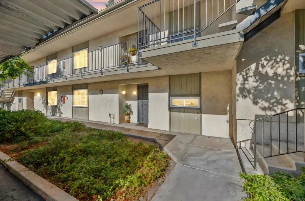 https://cdn.realtyfeed.com/cdn/127/306523117/2d05f9a13268c3dfd7e7f6c5bdb1d77c.webp