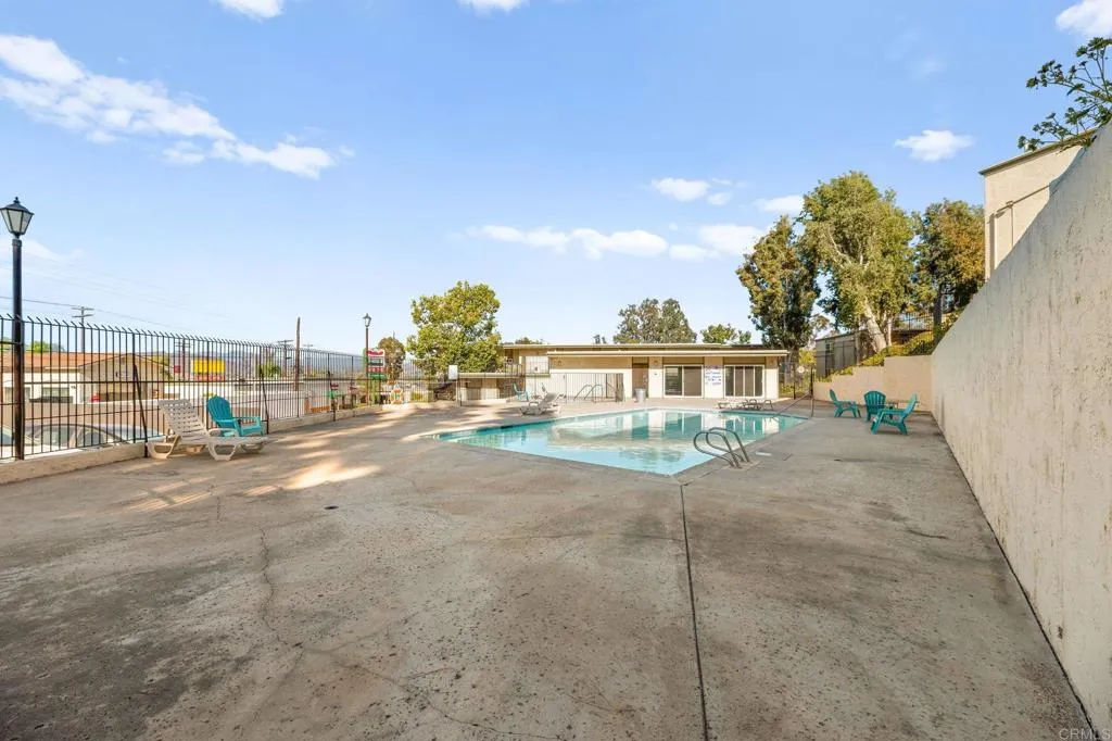 https://cdn.realtyfeed.com/cdn/127/306523117/4307ac26295bc1370dc77ffd6546d0f0.webp
