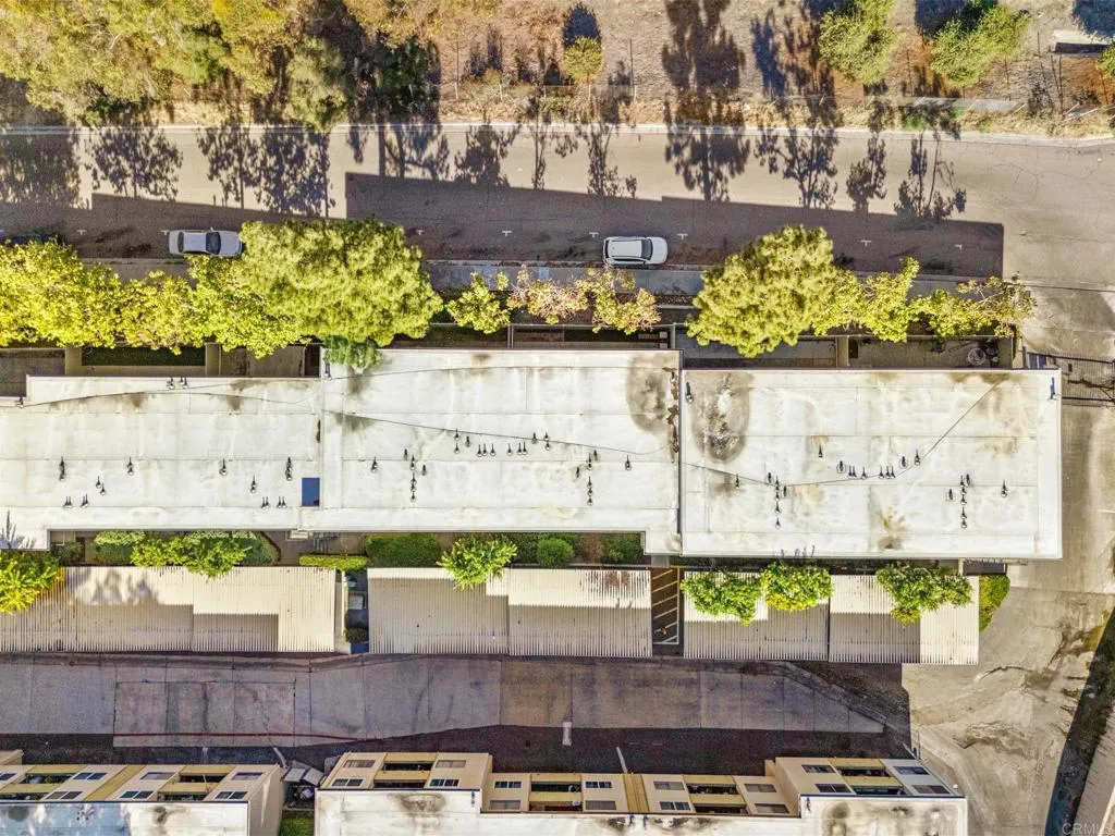 https://cdn.realtyfeed.com/cdn/127/306523117/bf6bdcfe22282c02acbbf6b44d3b95b7.webp