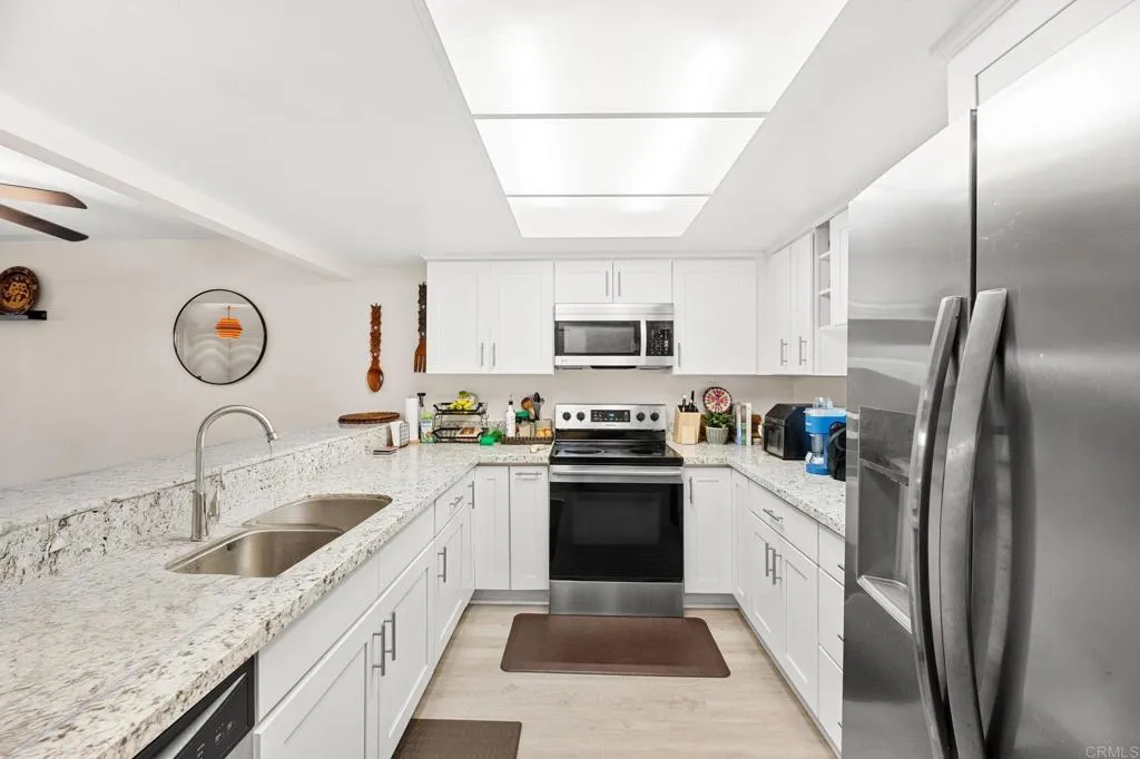 https://cdn.realtyfeed.com/cdn/127/306523117/c80e06ba83a1e59fc26e80d45d0d7179.webp