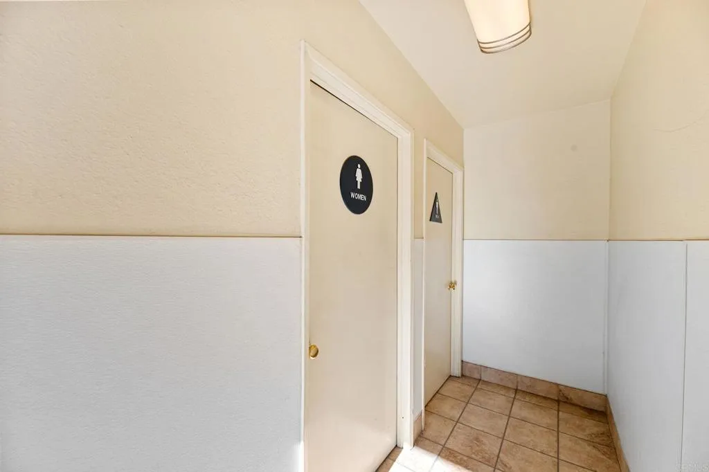https://cdn.realtyfeed.com/cdn/127/306523117/eb8eb942b7a02cb05ef8adc5100d65ad.webp