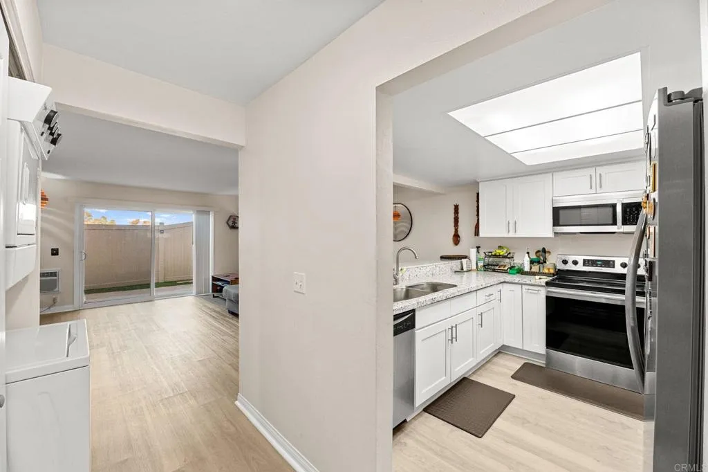https://cdn.realtyfeed.com/cdn/127/306523117/ef9bbcc329025489b97134073b16a2a2.webp