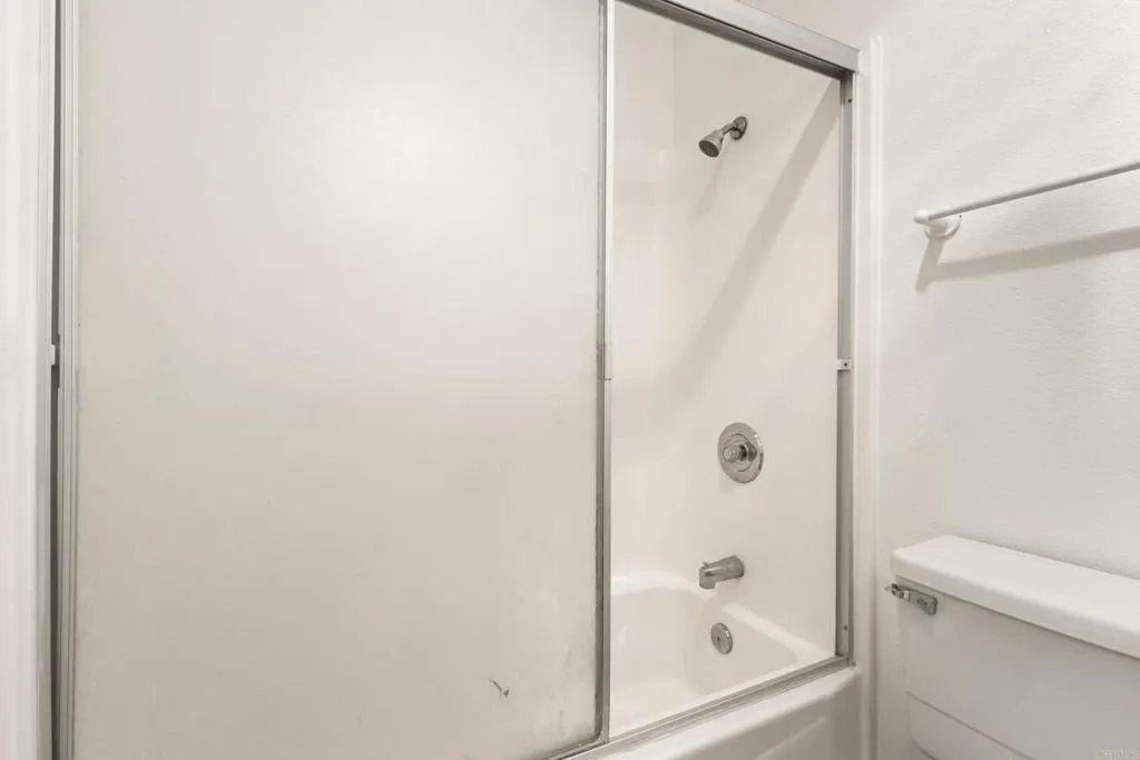 https://cdn.realtyfeed.com/cdn/127/306523140/1811007244f78e9699e968681395e615.webp