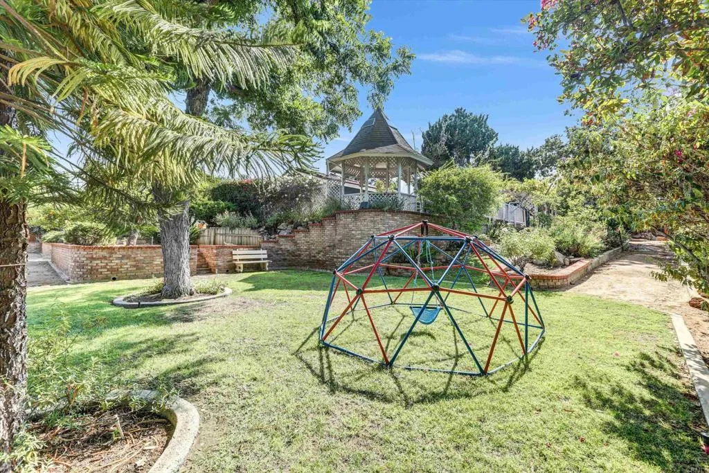 https://cdn.realtyfeed.com/cdn/127/306523146/abbafc45f1ba77087953d4b8d7b1ec36.webp