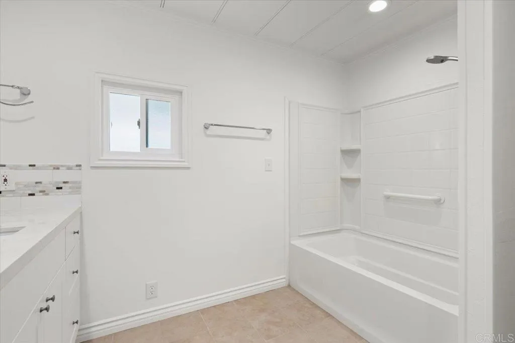 https://cdn.realtyfeed.com/cdn/127/306523179/64bf161afcd52079c7f7fc1634938685.webp