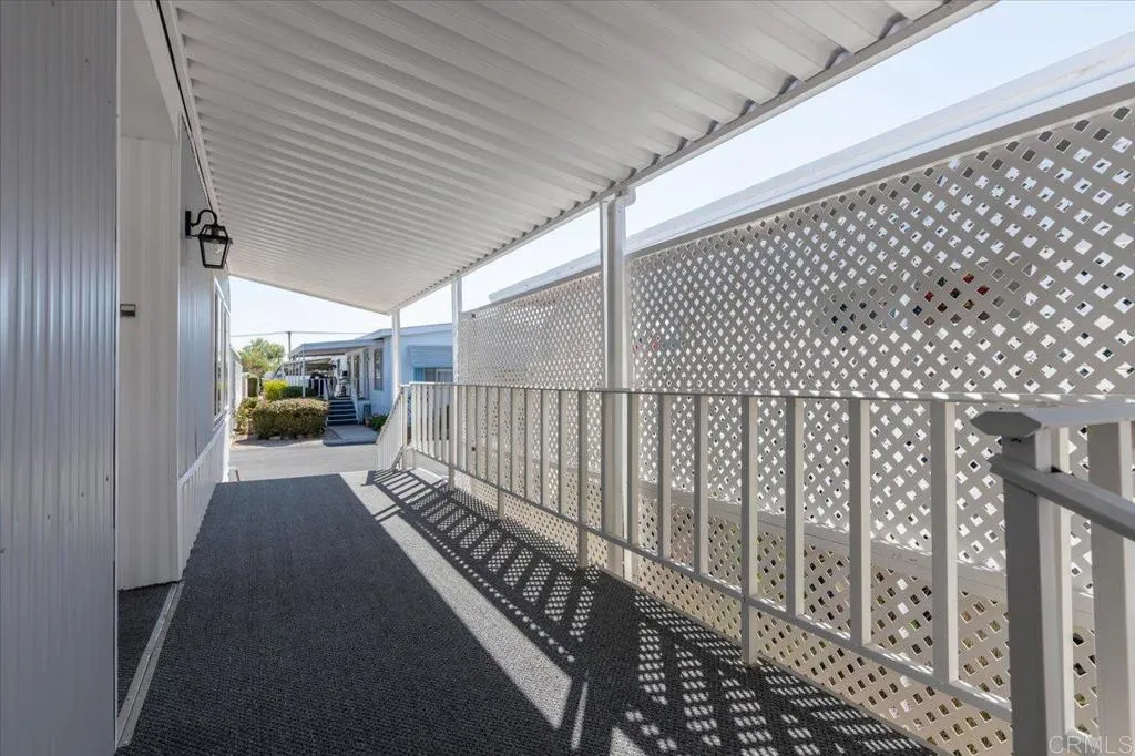 https://cdn.realtyfeed.com/cdn/127/306523179/d950485ea727f713f851fc0ca2543b7c.webp