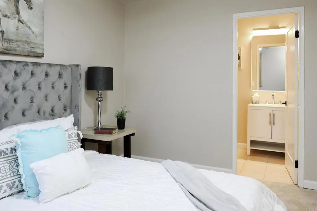 https://cdn.realtyfeed.com/cdn/127/306523210/1ae99d3d5f70c00cbbe3fb36942e94ae.webp