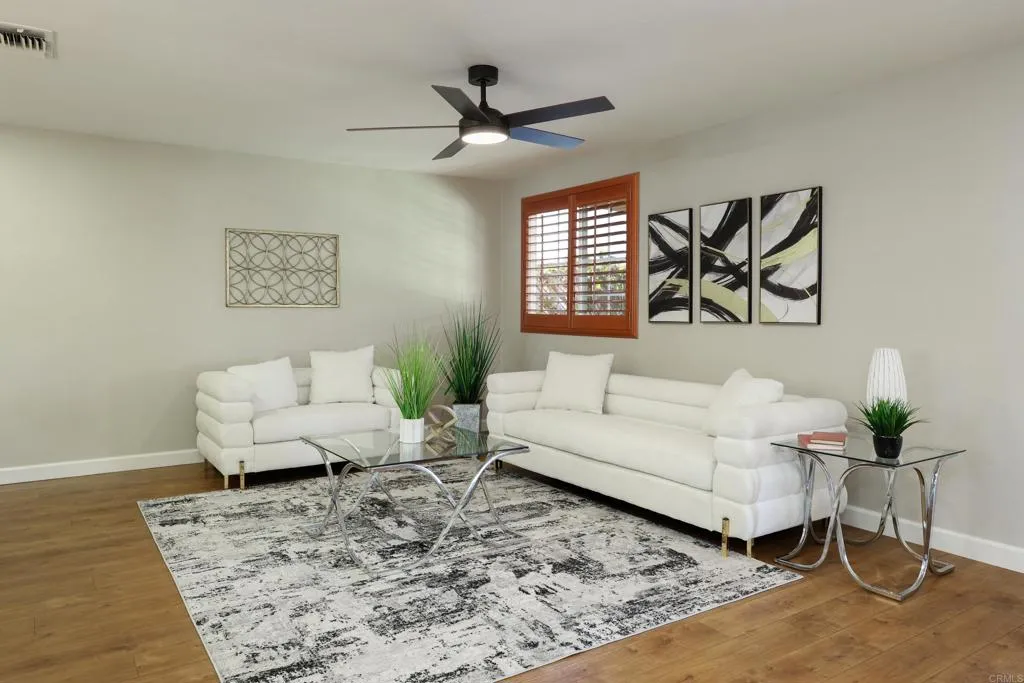 https://cdn.realtyfeed.com/cdn/127/306523210/ff40cb5585a018bb476f72d6cffaf6dd.webp