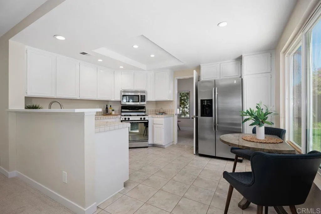 https://cdn.realtyfeed.com/cdn/127/306523247/0a2c29e98d74e7504470932def3d0a06.webp