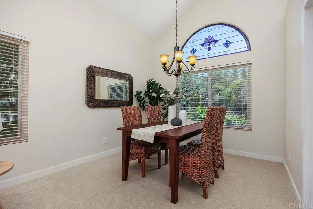 https://cdn.realtyfeed.com/cdn/127/306523247/24ea18933acdfa54c27aec88bf4e3636.webp