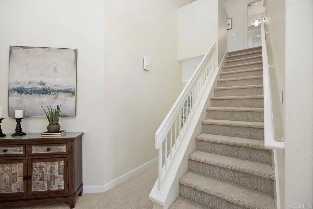 https://cdn.realtyfeed.com/cdn/127/306523247/e6e5ef503a31bc5da3fb1c8000b2dca3.webp
