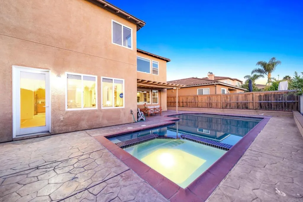https://cdn.realtyfeed.com/cdn/127/306523257/3abb82f733d450e855bac81d5088d243.webp