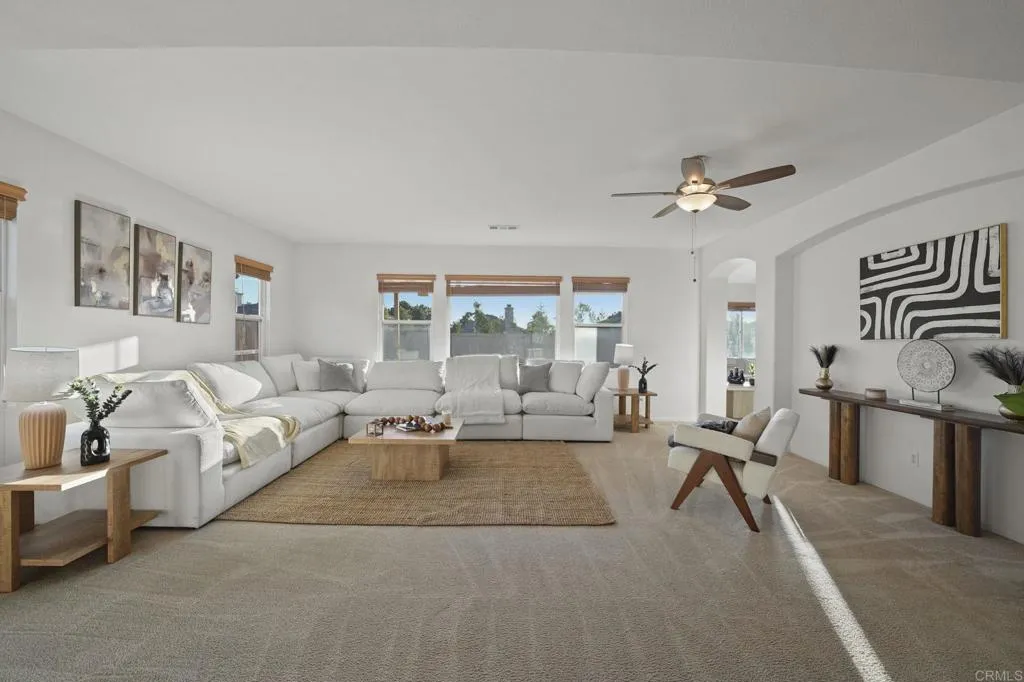 https://cdn.realtyfeed.com/cdn/127/306523257/a12ab4f11c98e857b028ea625bada64b.webp
