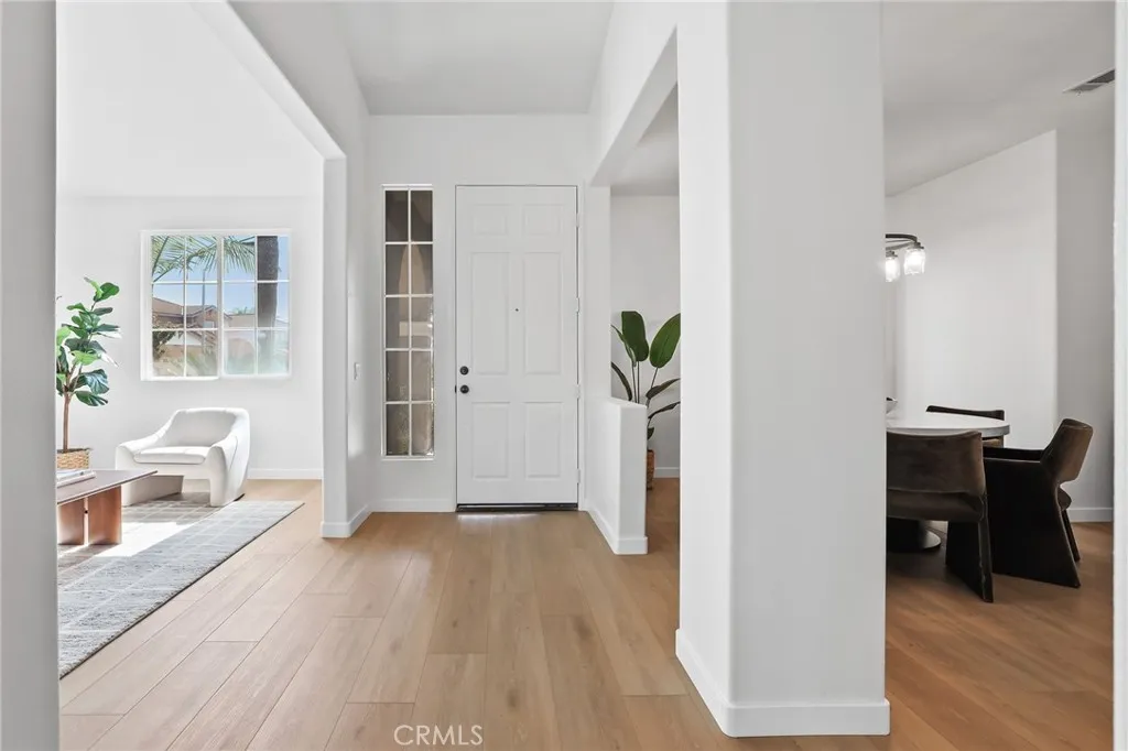 https://cdn.realtyfeed.com/cdn/127/306523262/d82d7b30376c230eb640f0e7fc53820e.webp