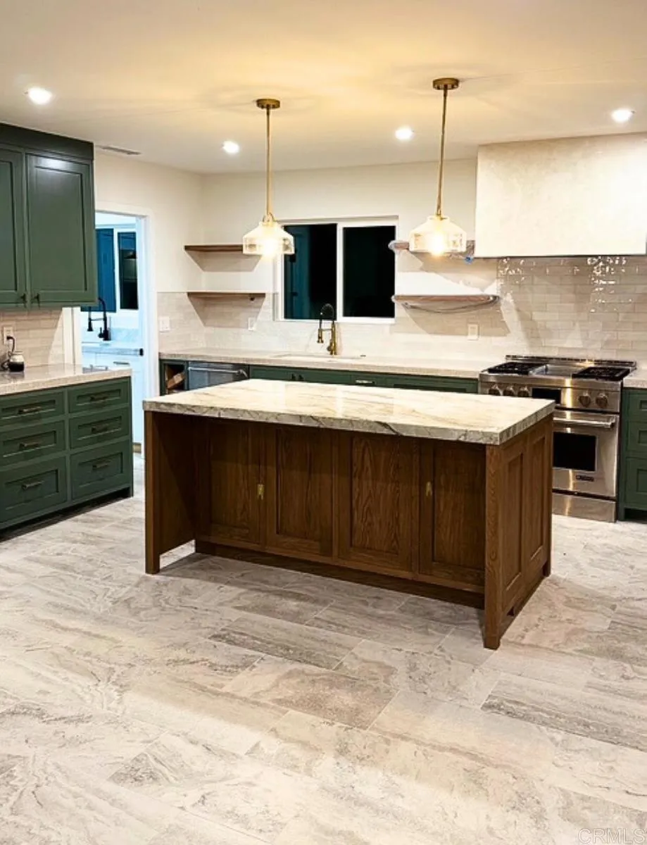 https://cdn.realtyfeed.com/cdn/127/306523270/08c343000a21a3d09a1dddf90ad82704.webp