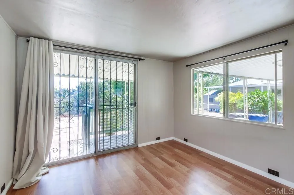 https://cdn.realtyfeed.com/cdn/127/306523323/388280aedfa35b74bad88ce3c5f7718a.webp