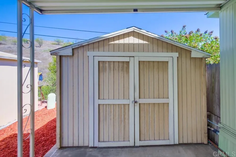 https://cdn.realtyfeed.com/cdn/127/306523323/50555bdebca1c157b2556a88d26697e6.webp