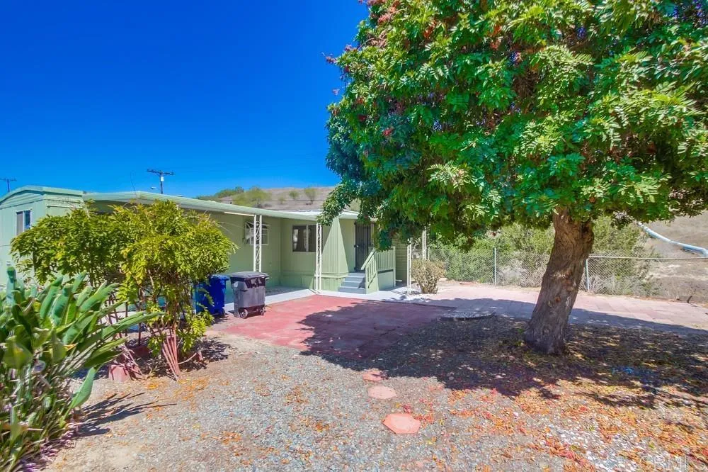 https://cdn.realtyfeed.com/cdn/127/306523323/78fbd29937cb0c4bb88e3833c95a4d42.webp