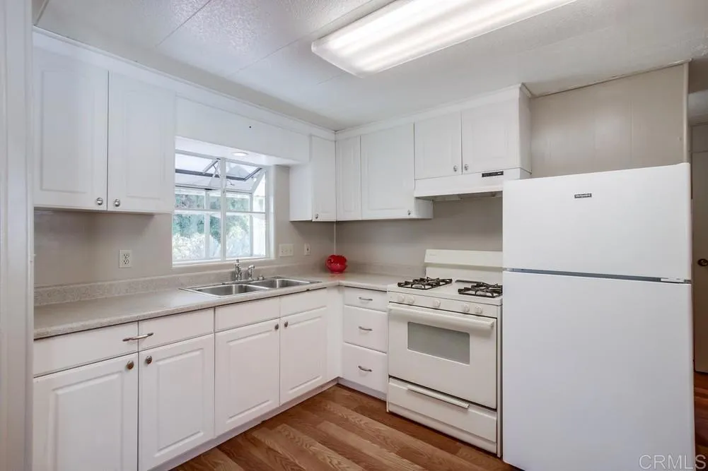 https://cdn.realtyfeed.com/cdn/127/306523323/f9be22b3506a29da7e2cb9be701b64d2.webp