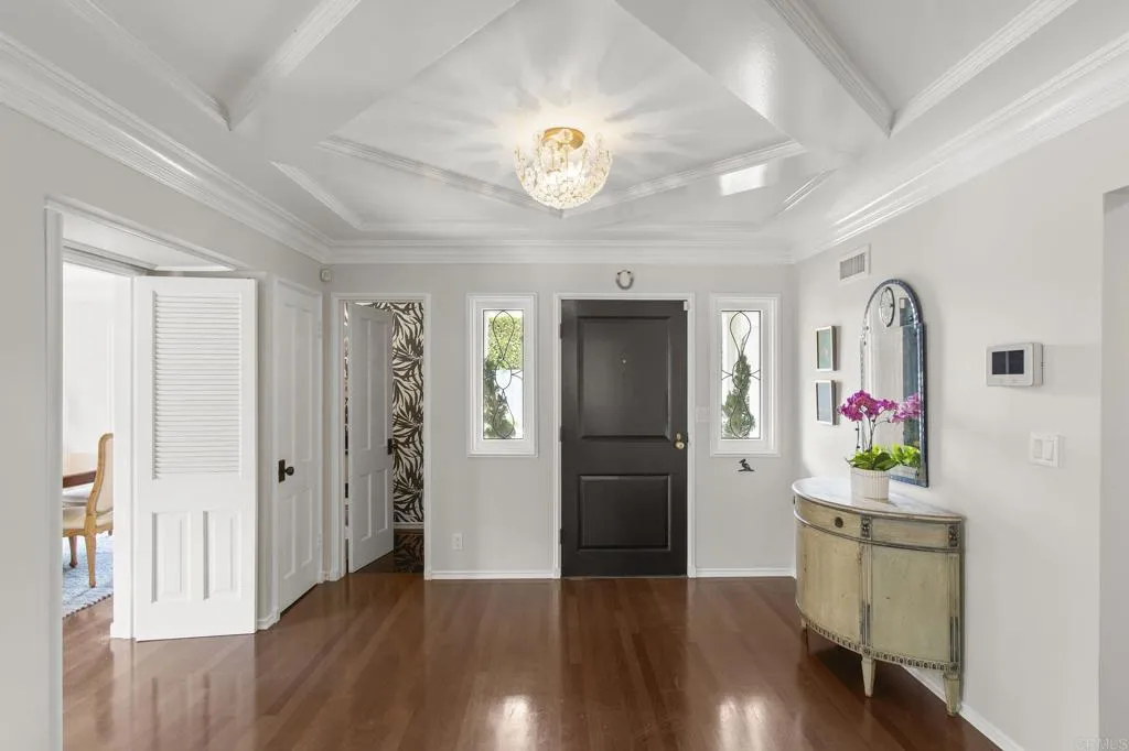https://cdn.realtyfeed.com/cdn/127/306523332/2067651f9ab4c48f683746d7b41f6202.webp