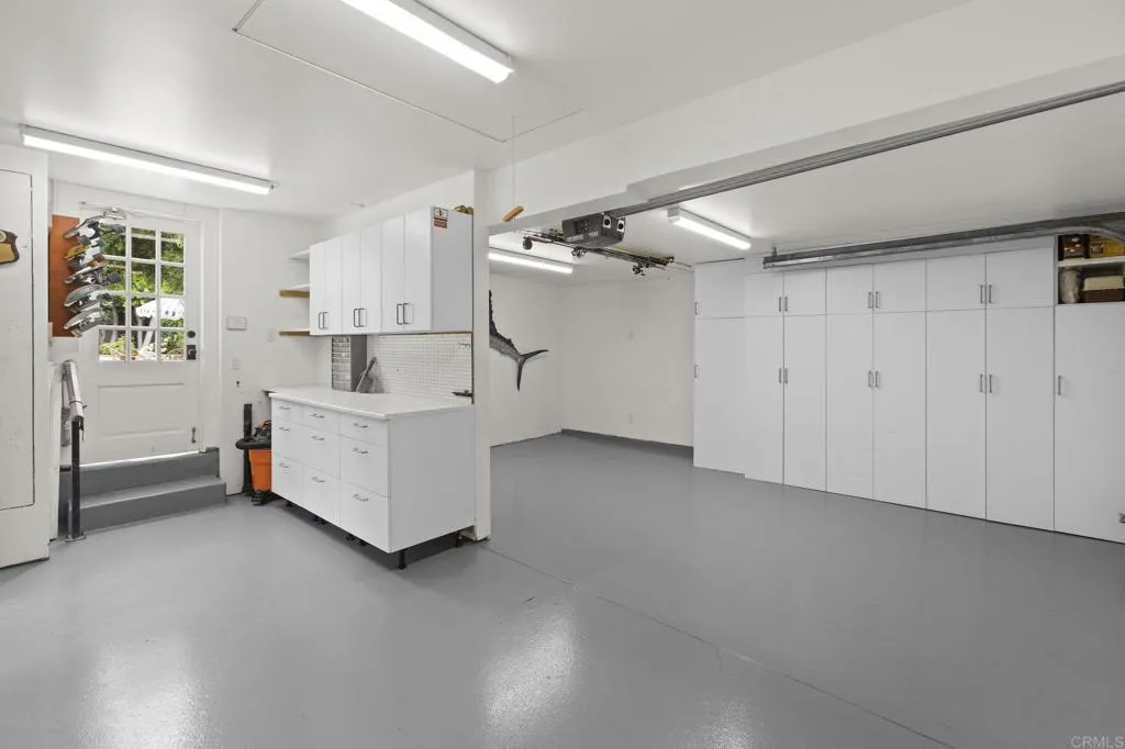 https://cdn.realtyfeed.com/cdn/127/306523332/35e3a546cb2098a6585fb7bcab474d77.webp