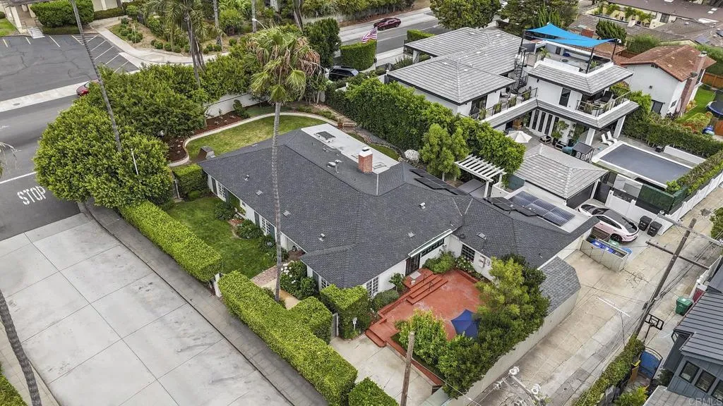 https://cdn.realtyfeed.com/cdn/127/306523332/ac81153faf16e3f387be9262188c3b52.webp