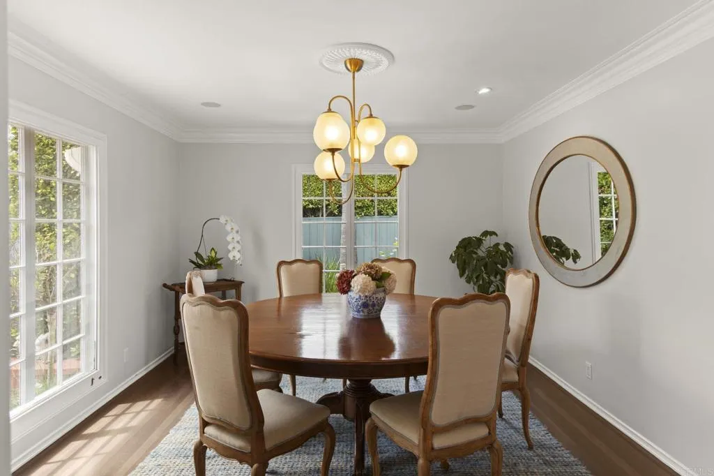 https://cdn.realtyfeed.com/cdn/127/306523332/af43cf774cfef3a1b9e9f24dbe02ed4b.webp