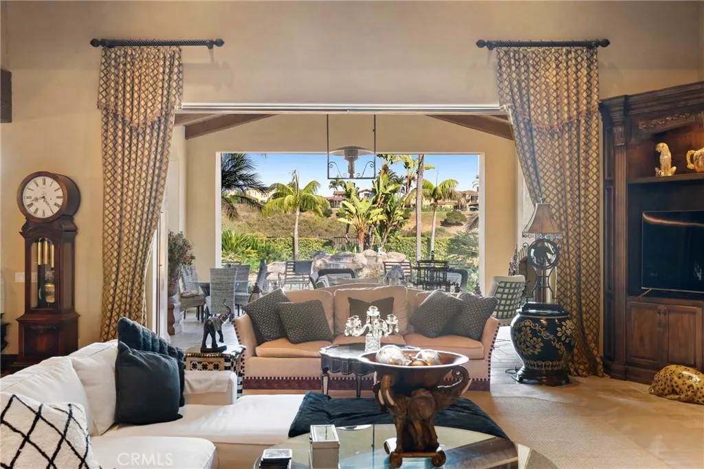 https://cdn.realtyfeed.com/cdn/127/306523345/4051f96b7b53014f22d23c2d770d72ec.webp
