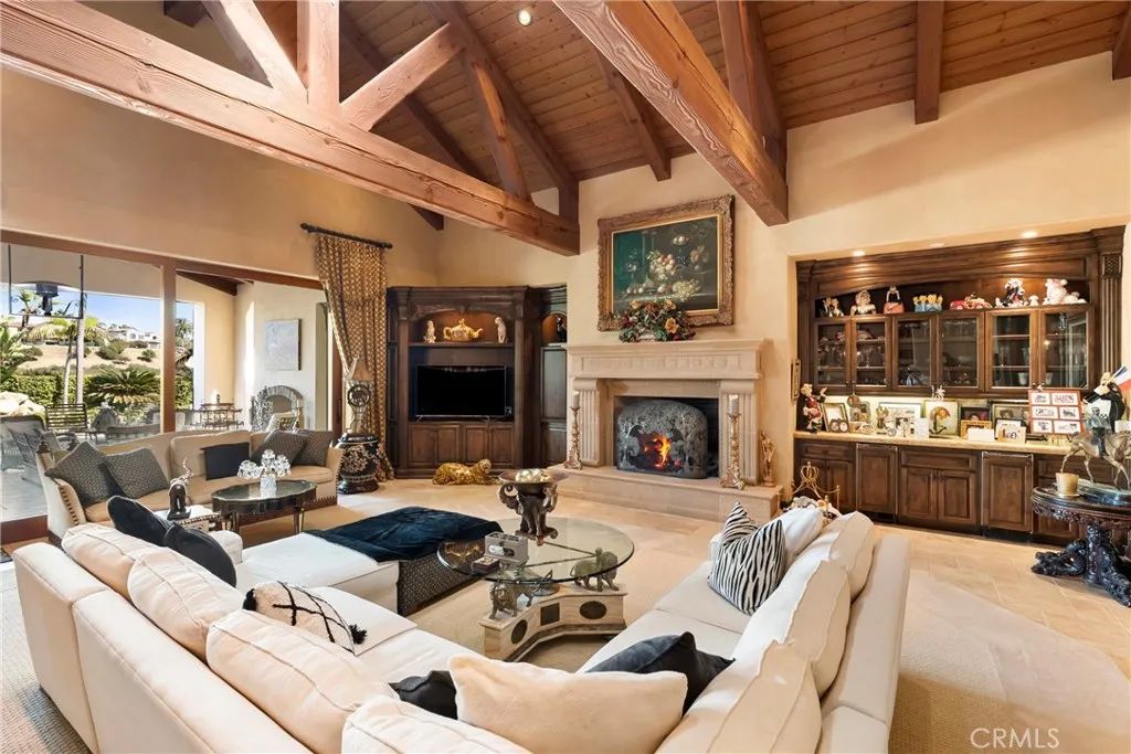 https://cdn.realtyfeed.com/cdn/127/306523345/4a69d3920d12a9907d6af4fc429fa3eb.webp