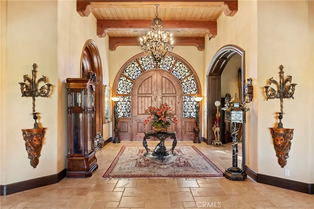 https://cdn.realtyfeed.com/cdn/127/306523345/933ca0a23112818c8e2a4f0e3886f147.webp