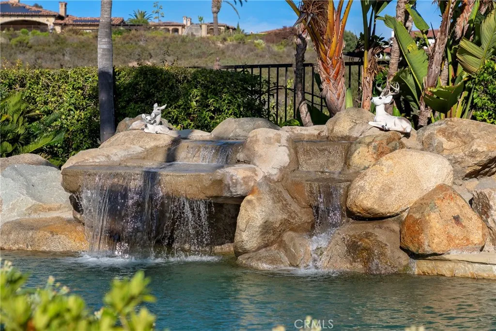 https://cdn.realtyfeed.com/cdn/127/306523345/9cd3c9ccf5d2ad9eda12d1f5c552f683.webp