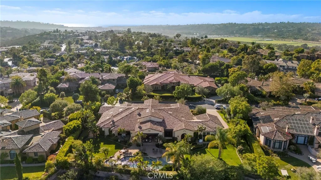 https://cdn.realtyfeed.com/cdn/127/306523345/afa58a6d9a9f14f5c85551bc4c76f944.webp