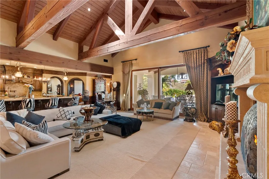 https://cdn.realtyfeed.com/cdn/127/306523345/f0646ff01299f7f114e7f08b019d1ade.webp